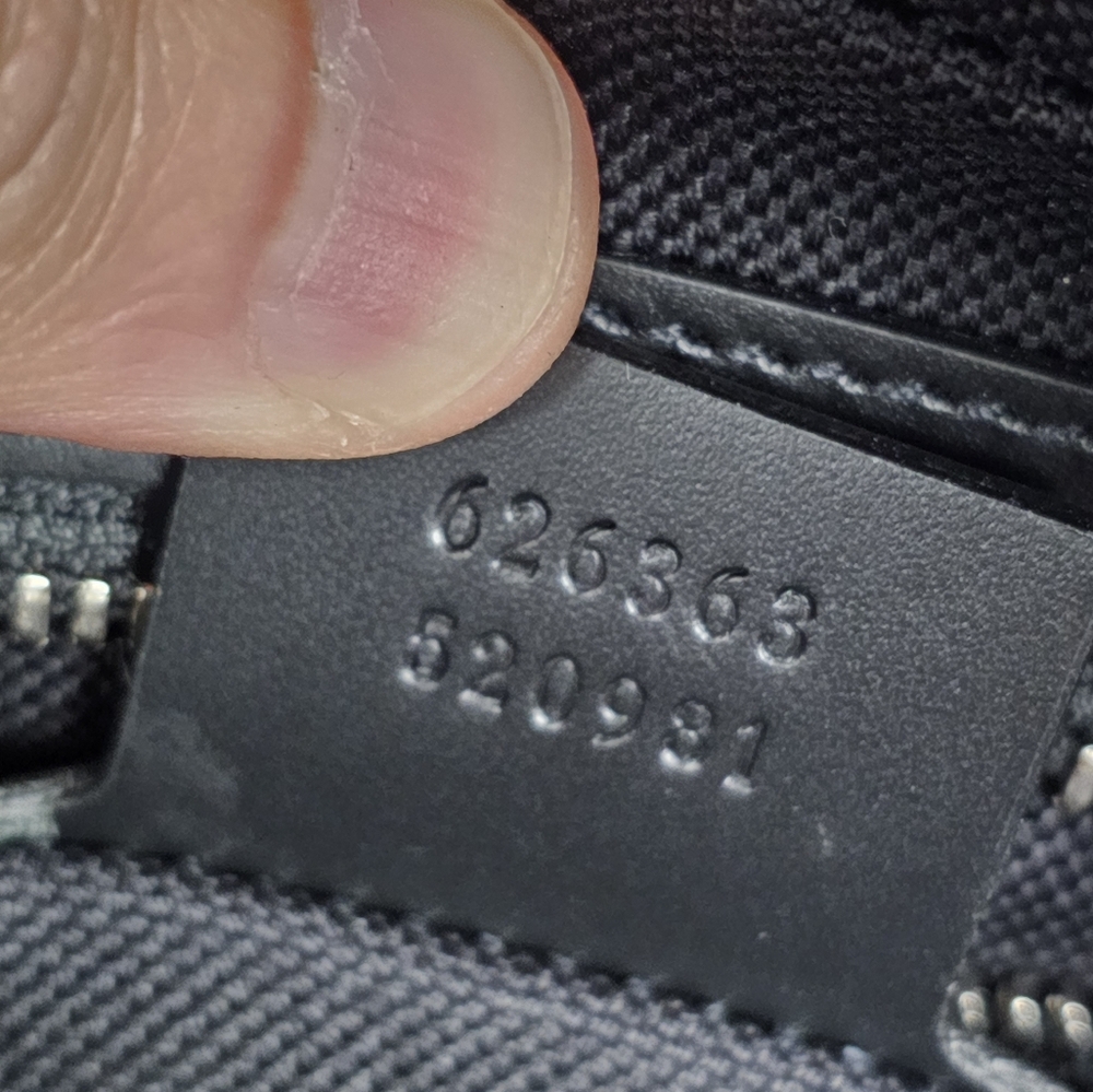 GUCCI GG Shoulder Bag With Leather Details - Picture 8 of 10